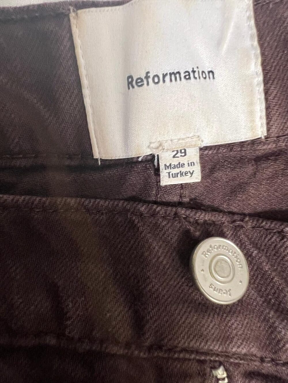 Reformation Cary Low-Rise Slouchy Wide-Leg Jeans in the “Mole” brown wash 29 - Picture 4 of 9